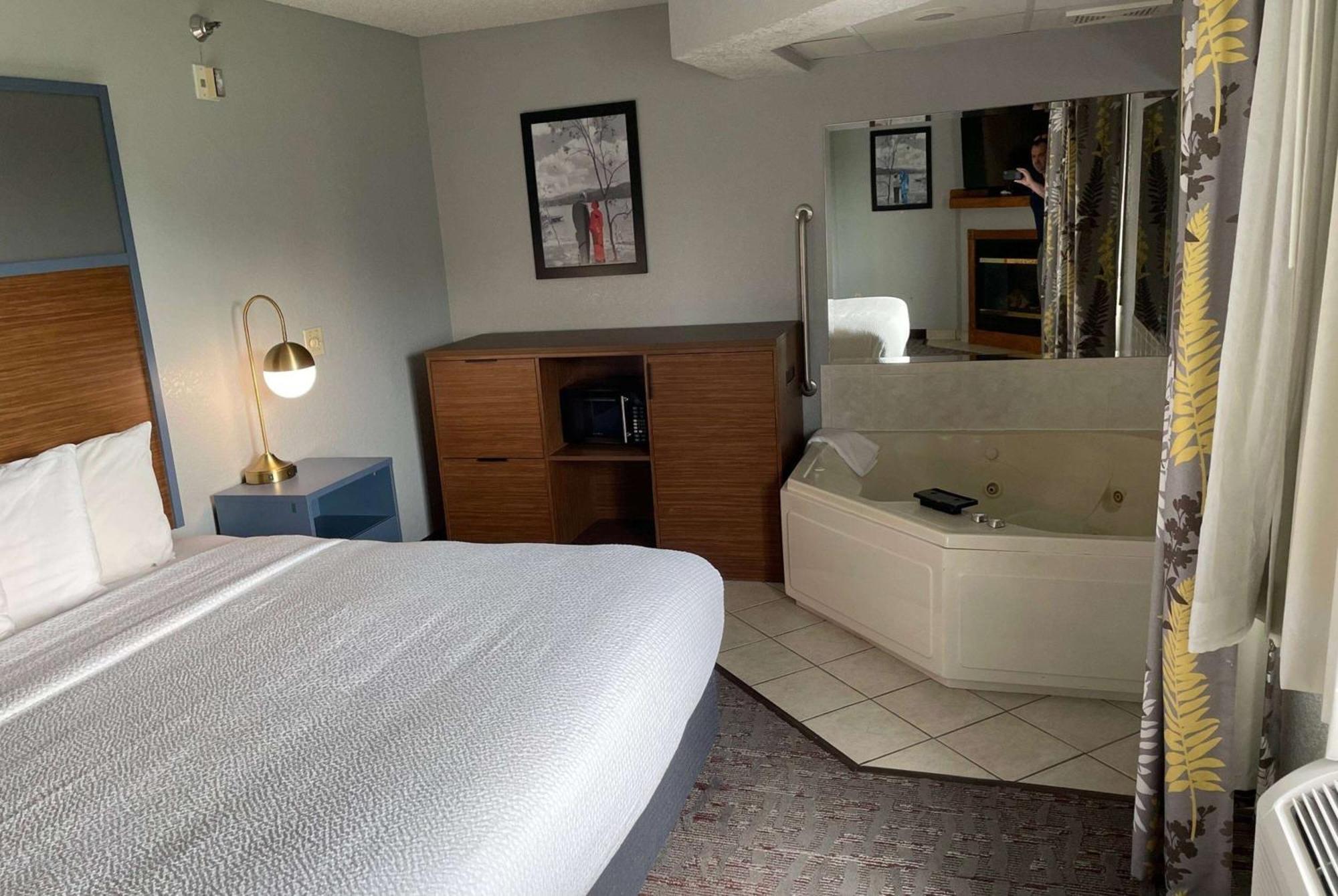 Americinn By Wyndham Ankeny/des Moines
