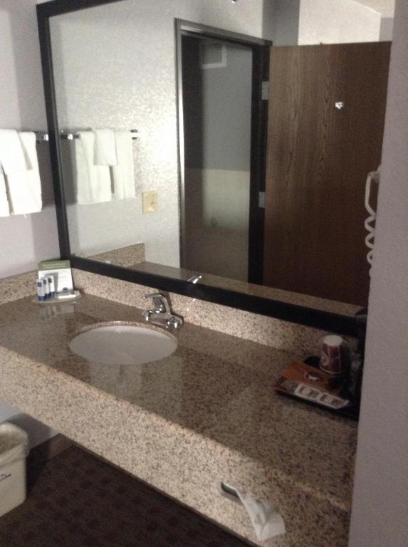 Americinn By Wyndham Ankeny/des Moines Hotel